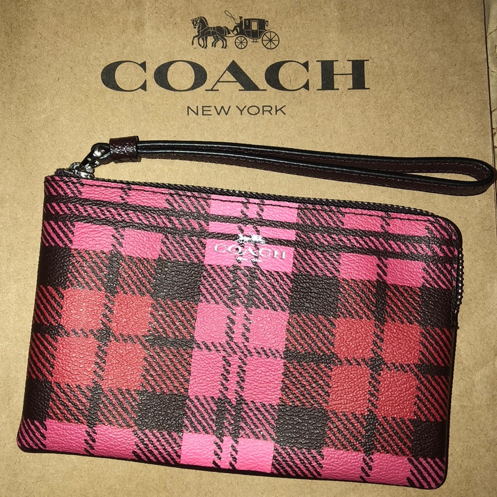 Authentic Coach wristlet NWOT